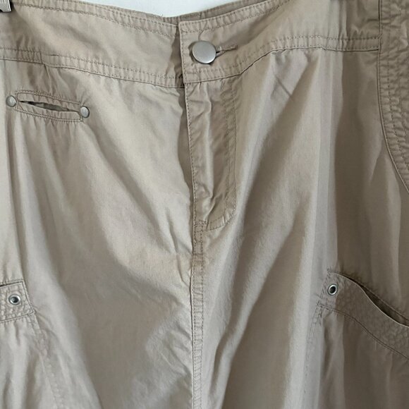 MNG (Mango) A-line Khaki Maxi Skirt Front and Back Pockets Pleated Back Sz 12 - Picture 5 of 5